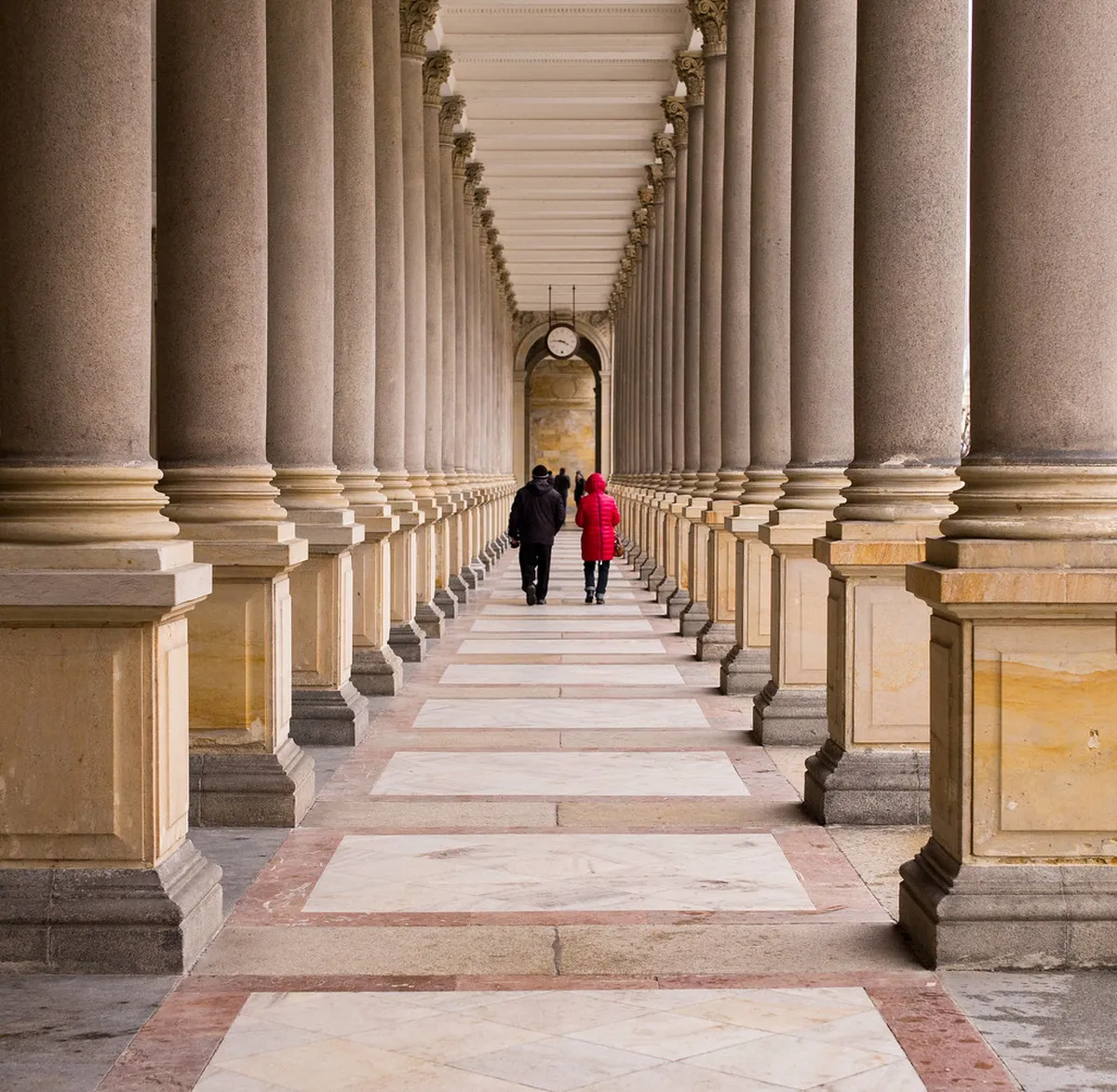 Karlovy Vary Colonnades Walking Tour: A 2-Day Guide
