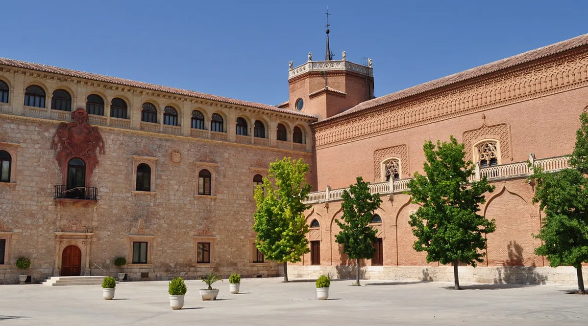 Archiepiscopal Palace Olomouc Tickets: 10 Best Sights