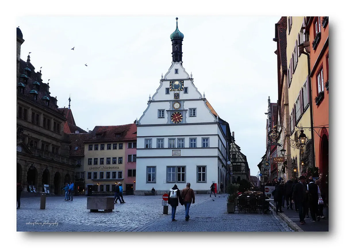 Old Town Square Astronomical Clock: 12 Best Things to Do